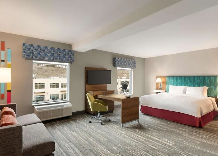 Hampton Inn&Suites Kelowna, British Columbia, Canada