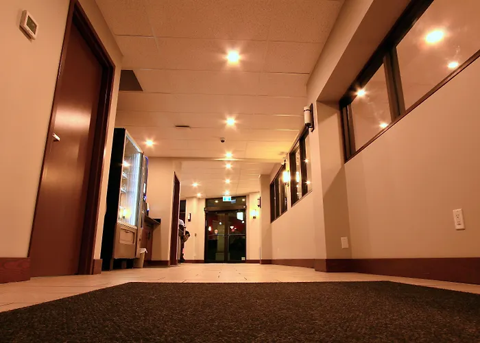 Super 8 By Wyndham Kelowna Bc